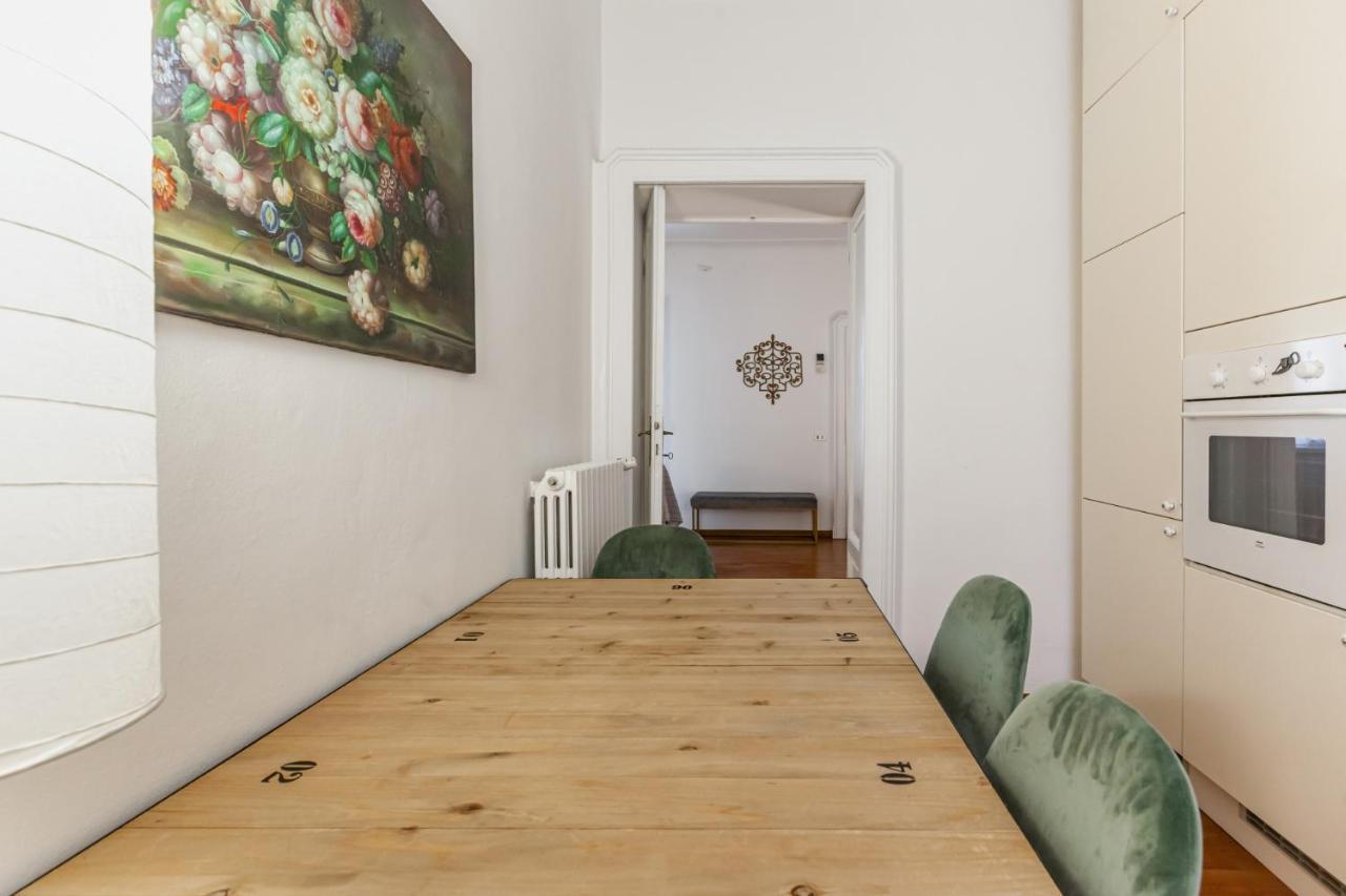 Easylife - Fantastico Rifugio Nel Cuore Di Brera Milan Bagian luar foto